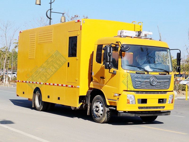 東風(fēng)天錦應(yīng)急電源車100-500kW